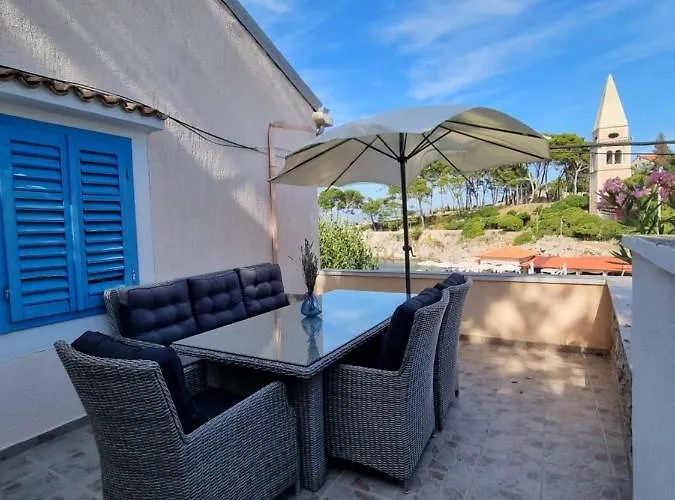 Appartamento Narcis With Sea & Views